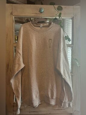 Jerzees | Adorable Heathered Gray Champagne Sweatshirt
